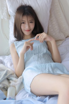白桃美人一片式A字半身裙